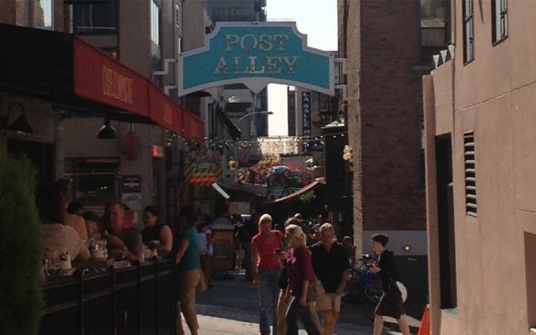Post Alley hustle and bustle in Seattle